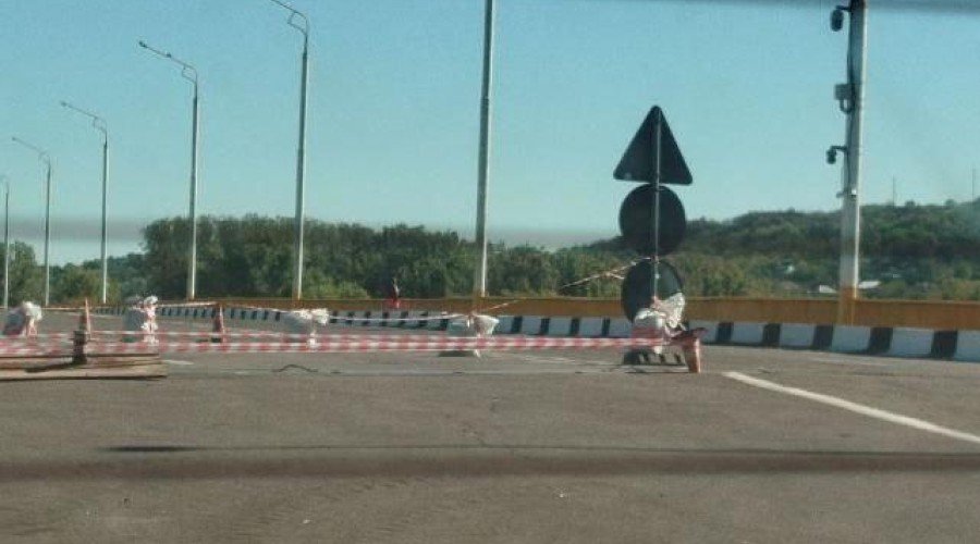 В Молдавии перекрывают мосты перед выборами: ограничения для избирателей и стремление власти удержаться