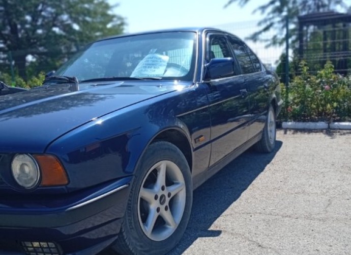 BMW E34 – продажа легендарного авто в отличном состоянии
