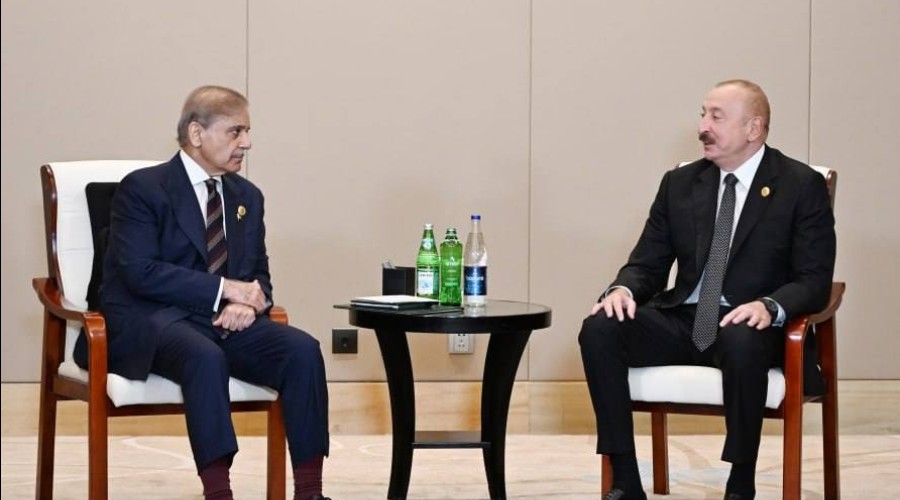 Алиев на саммите ШОС: поздравление Пакистана разожгло старые противоречия с Индией