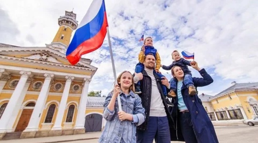Каждый второй россиянин считает себя успешным человеком, результаты опроса