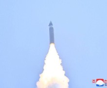 Северная Корея провела запуск гиперзвуковой ракеты средней дальности