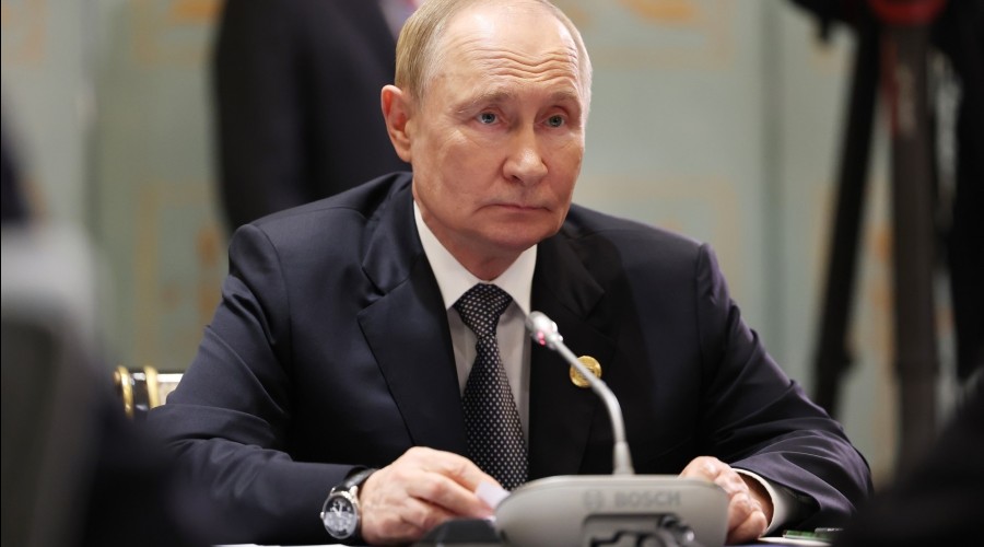 Путин и Пезешкиан обсудили развитие российско-иранских отношений на саммите ШОС