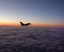 Су-35 и F-16: российские пилоты показали мастерство при сопровождении Ту-95МС к Аляске (видео)