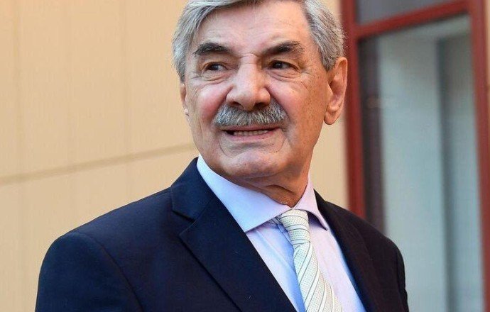 Александр Панкратов-Чёрный госпитализирован, роль в «Женихах» исполнит Владимир Майсурадзе