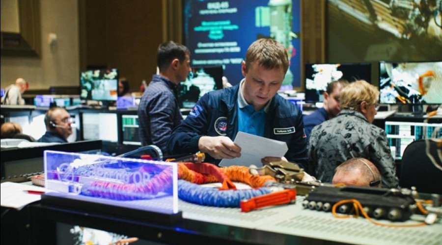 Рыжиков и Зубрицкий вырастили идеальные кристаллы в космосе