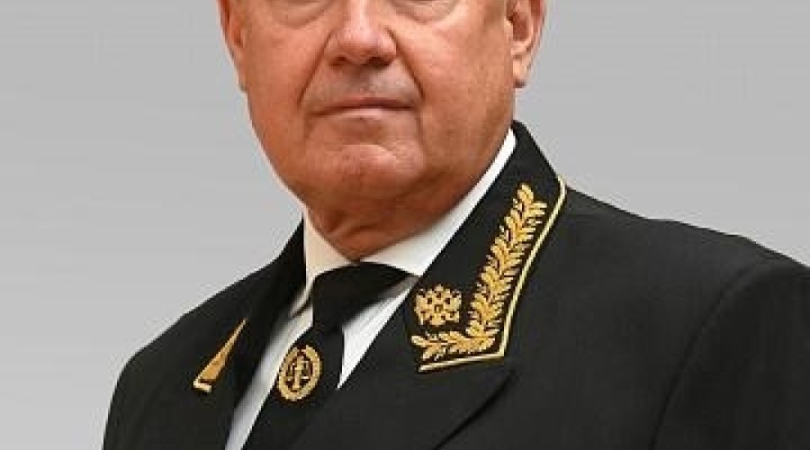 Генпрокуратура требует изъять у главы Совета судей Момотова активы на 9 млрд рублей