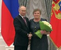 Путин предложил единую систему оплаты труда учителей по всей России