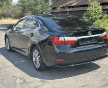Lexus ES300h 2015, рестайлинг – продажа авто в Приднестровье