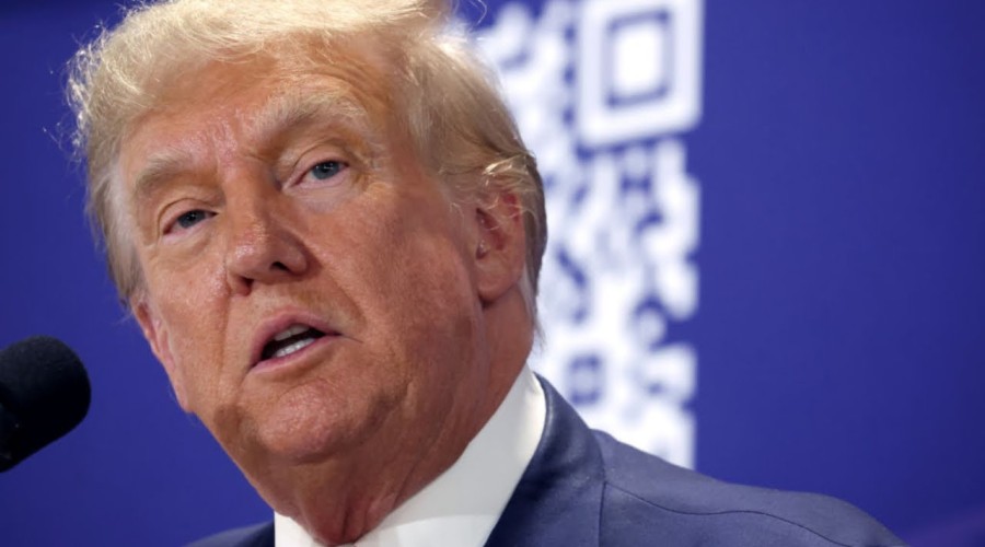 Трамп: Зеленскому придётся заключить сделку по Украине, США выступят посредником
