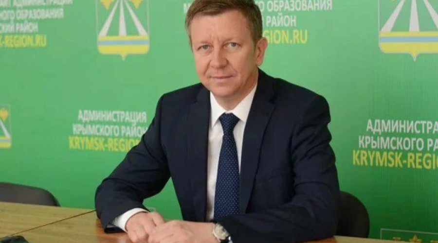 Глава Крымского района Кубани задержан при попытке бегства с ₽100 млн и 12 кг золота
