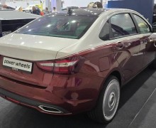 Lada Aura представили в Москве: «российский Майбах» от 2 млн рублей