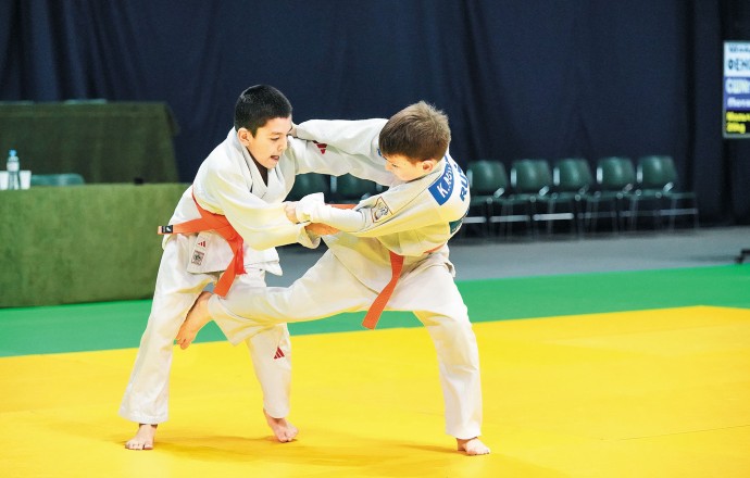 Приднестровцы завоевали 12 медалей на чемпионате Молдавии по грэпплингу