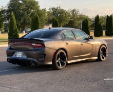 Dodge Charger 6.4 SRT, 500 л.с., 4.5 сек до 100, премиум салон, 20” диски