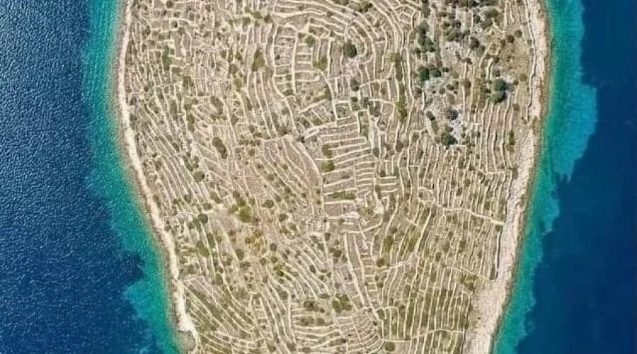 Остров Бальенац — каменный «отпечаток пальца» Адриатического моря