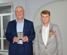 Каменская СДЮШОР отметила 60-летие и наградила лучших сотрудников