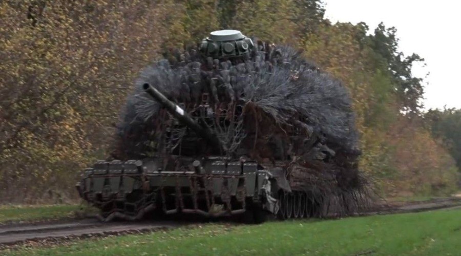 В сети обсуждают «неубиваемый» российский танк — возможно, созданный ИИ