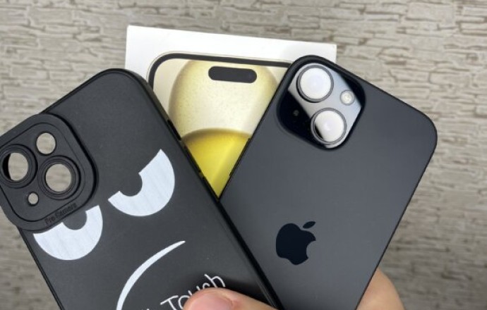 iPhone 15 128 GB Тирасполь — идеал, год использования, торг