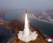 Северная Корея провела запуск гиперзвуковой ракеты средней дальности
