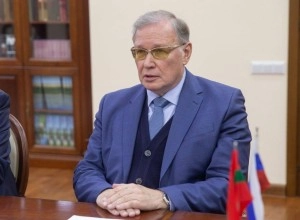 Молдова требует выслать российского посла Олега Озерова