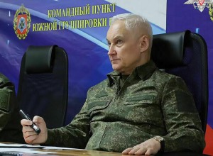 Андрей Белоусов посетил группировку «Юг» и наградил военнослужащих
