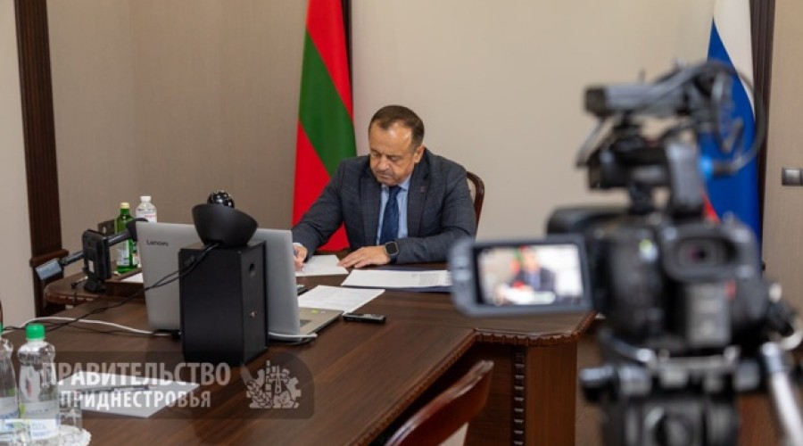 Розенберг поручил заложить в бюджет средства на ремонт моста по Шевченко