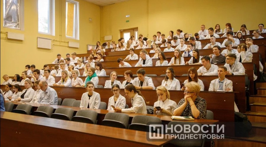 В Приднестровье допустили создание военной медицины и новые меры поддержки медиков