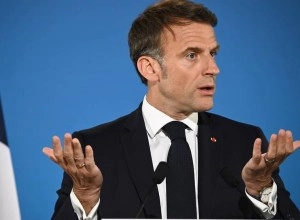 Макрон: европейские страны могут отправить воинский контингент в Украину без согласия России