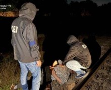В Одесской области задержали восемь диверсантов, нападавших на объекты «Укрзалізниці»