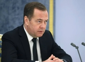 Медведев о реакции России на ультиматумы Зеленского: военный ответ неизбежен