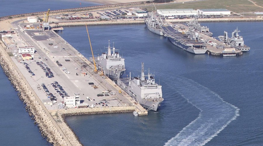 Испания запрещает транзит через базы Рота и Морон для американских поставок в Израиль