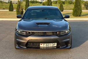 Dodge Charger 6.4 SRT, 500 л.с., 4.5 сек до 100, премиум салон, 20” диски