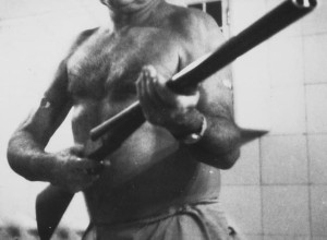 ФБР следило за Хемингуэем: правда, в которую никто не верил