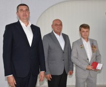 Каменская СДЮШОР отметила 60-летие и наградила лучших сотрудников
