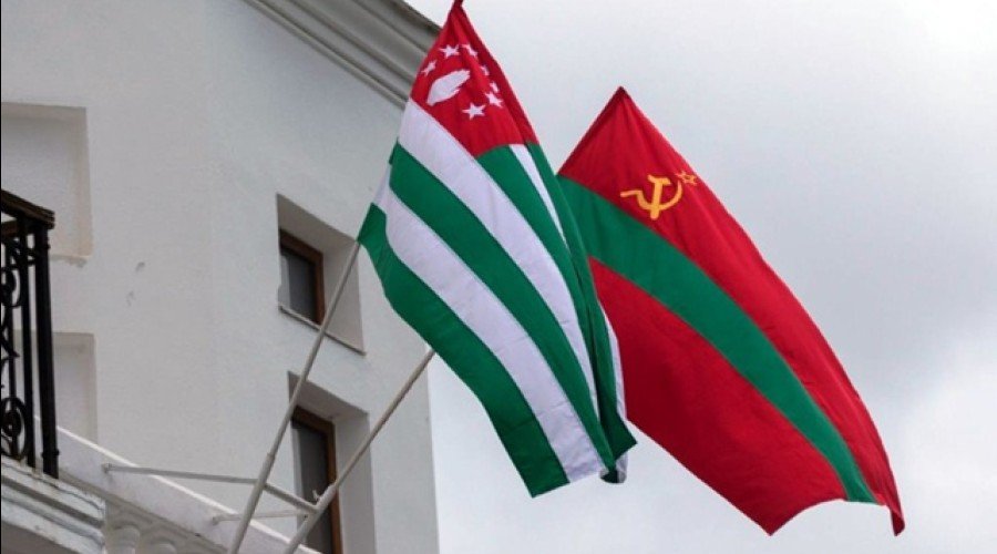 День Победы и Независимости Абхазии: поздравление от Президента Приднестровья