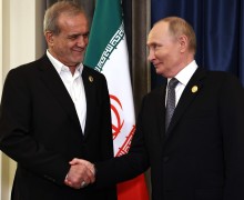 Путин и Пезешкиан обсудили развитие российско-иранских отношений на саммите ШОС