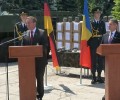 Министр обороны Германии посетил Кишинёв и пообещал миллиард евро на армию и ПВО