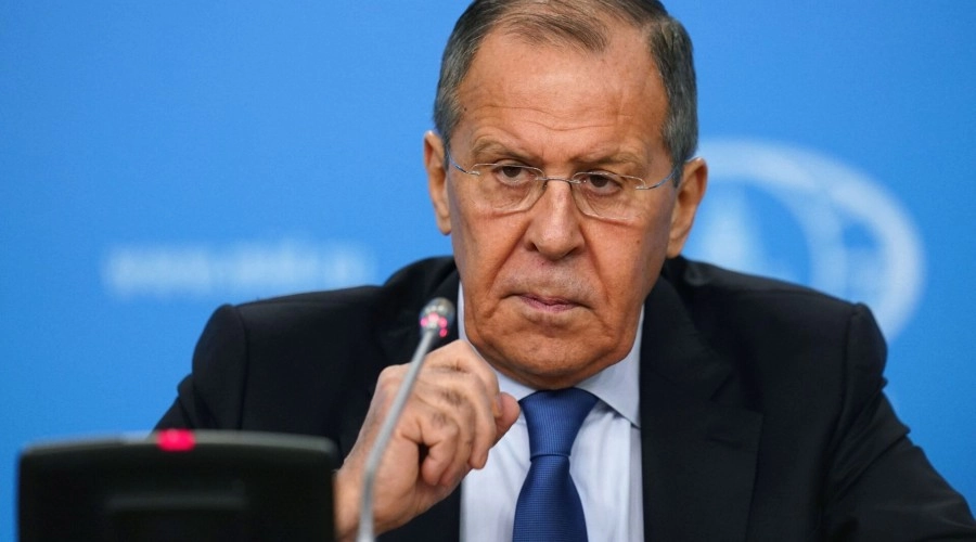 Лавров прокомментировал приостановку передачи разведданных и заявления Макрона