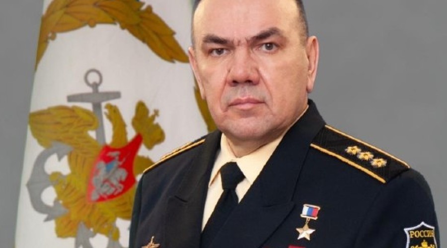 Адмирал Александр Моисеев прибыл в Китай
