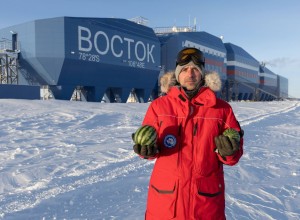 Полярники вырастили арбузы в Антарктике: уникальный эксперимент