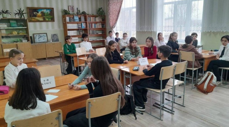 В школе №18 прошёл «Эрудит-бой» в рамках Недели науки и мира