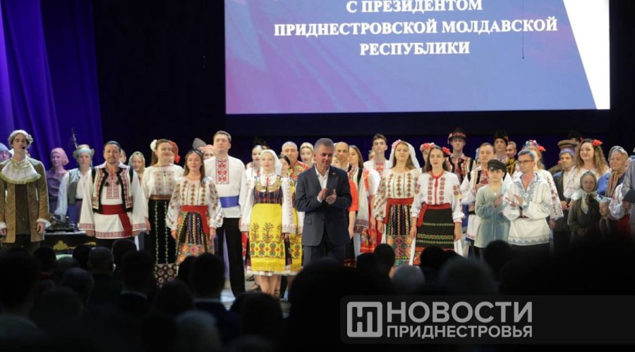 Вадим Красносельский провёл лекцию по истории приднестровского народа для школьников и кадетов
