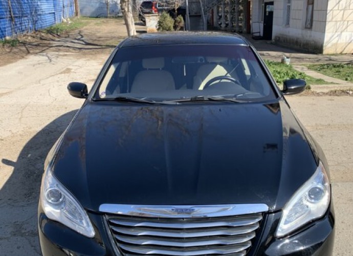 Chrysler 200 2012, 2.4л бензин/газ, автомат, передний привод – продажа авто