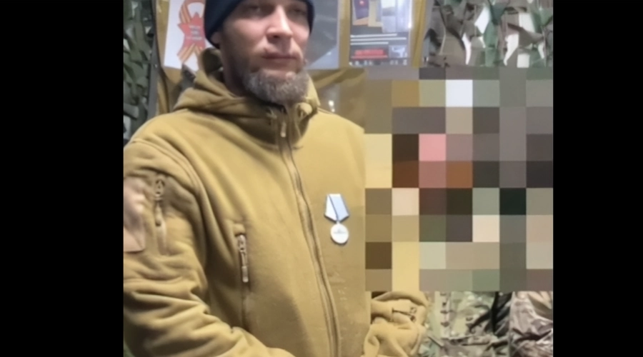 Латвийский доброволец из Бурквестника рискует жизнью, но не может получить гражданство России