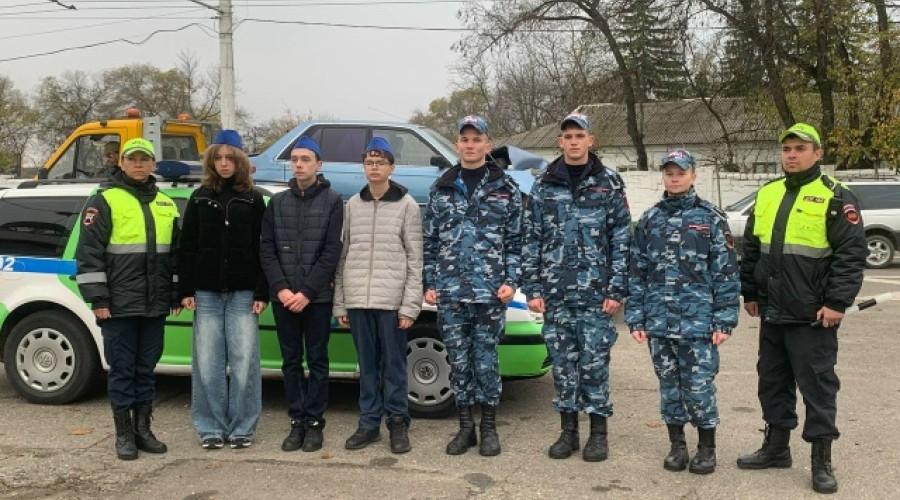 В Бендерах почтили память погибших в ДТП и напомнили о ПДД