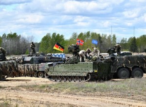 Нарышкин: НАТО готовится к войне с Россией — усиление вооружений и мобилизации