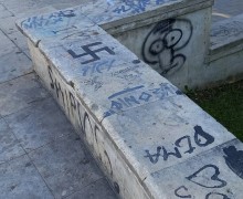 В Кишинёве лицеисты учат историю по учебникам с оправданием Антонеску