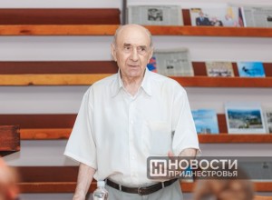 Президент ПМР поздравил Юрия Ильяшенко с 85-летием и отметил его вклад в патриотическое воспитание