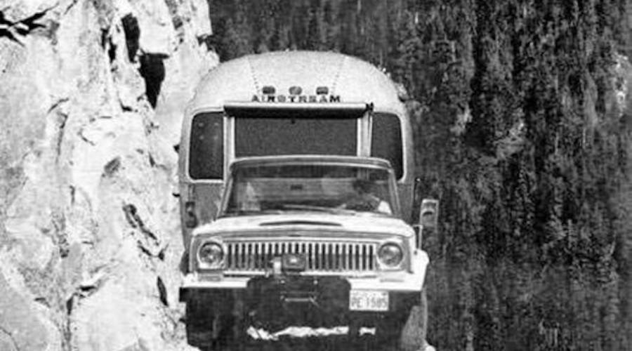 Как «Нива» покорила Эверест: подвиг ВАЗ-2121 в 1998 году