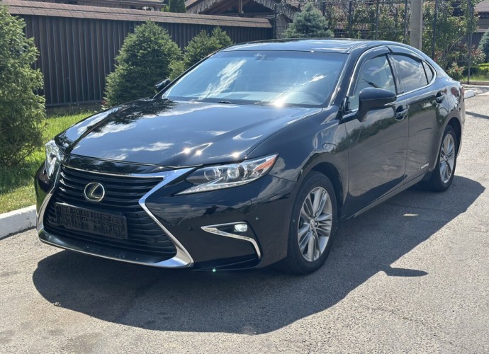 Lexus ES300h 2015, рестайлинг – продажа авто в Приднестровье