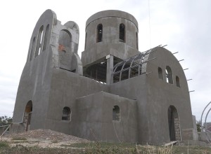 В Днестровске строят храм Ильи Пророка: службы проходят уже во время работ